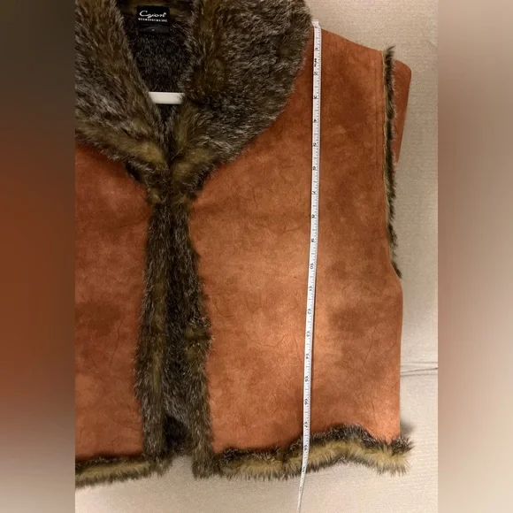Cejon women’s faux fur and suede crop jacket size medium excellent condition - Picture 9 of 14